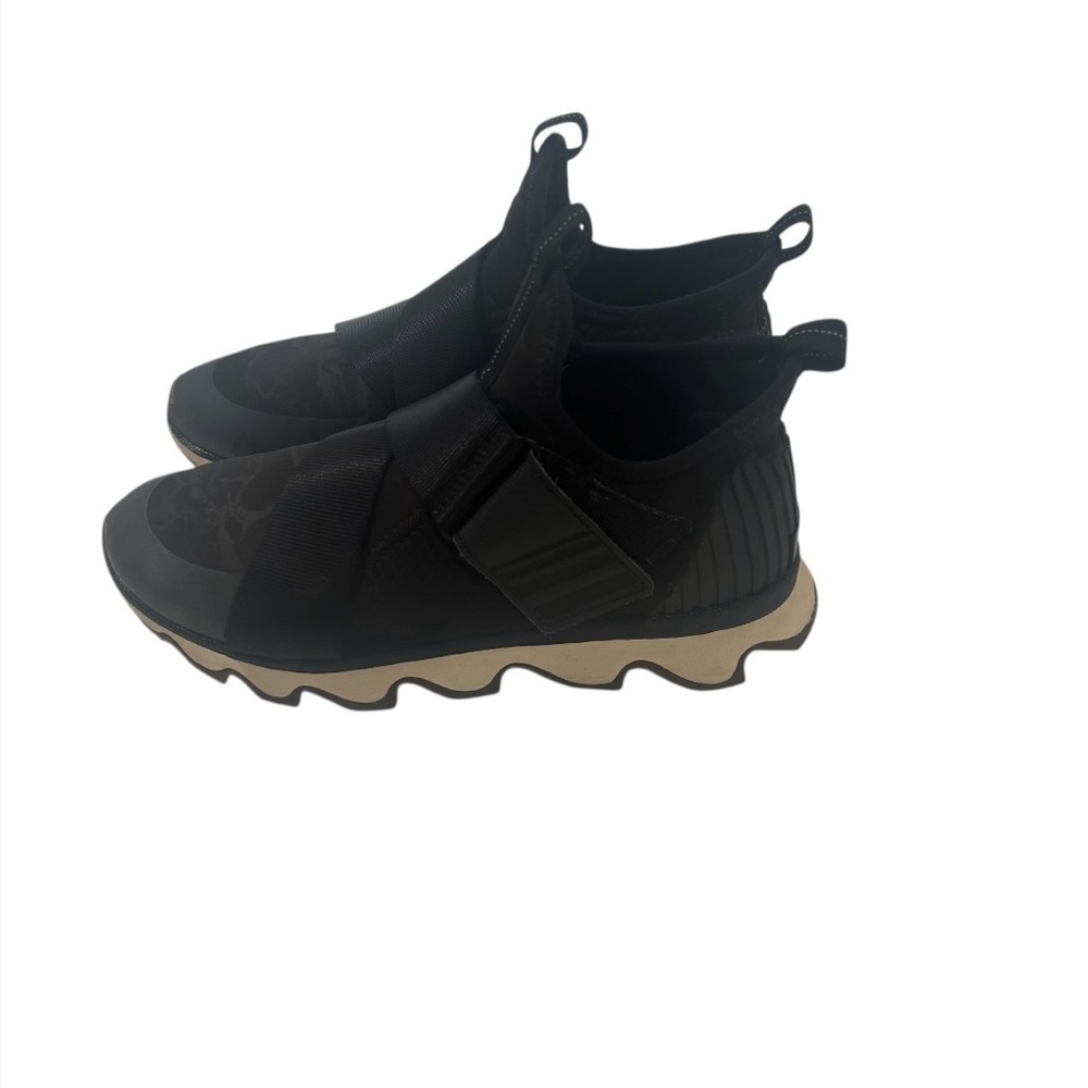 Sorel Women’s Size 6.5 Kinetic Impact Strap Slip-on Sneaker Black